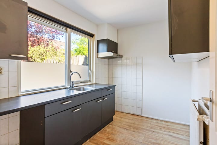 Tussenwoning te koop: Siebe Schootstrastraat 18, Leeuwarden
