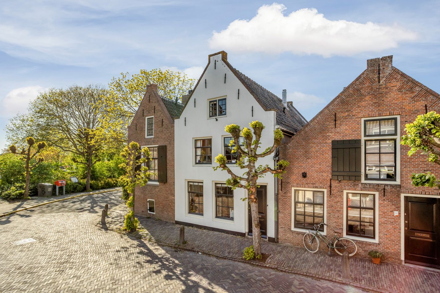 Photo 5 of Brugstraat 1