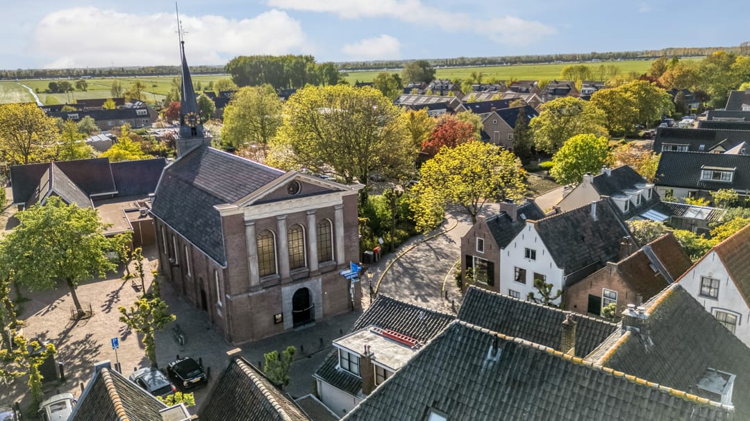 Photo 38 of Brugstraat 1