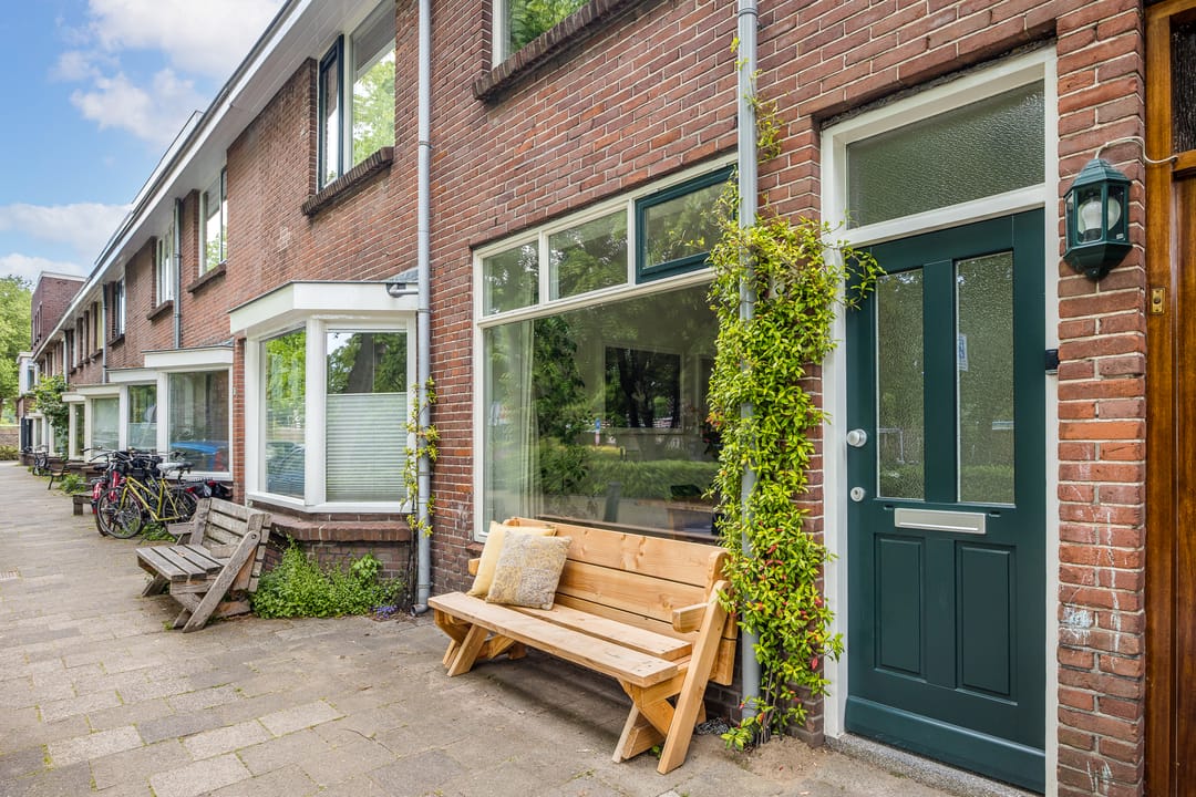 Photo 8 of Makassarstraat 93
