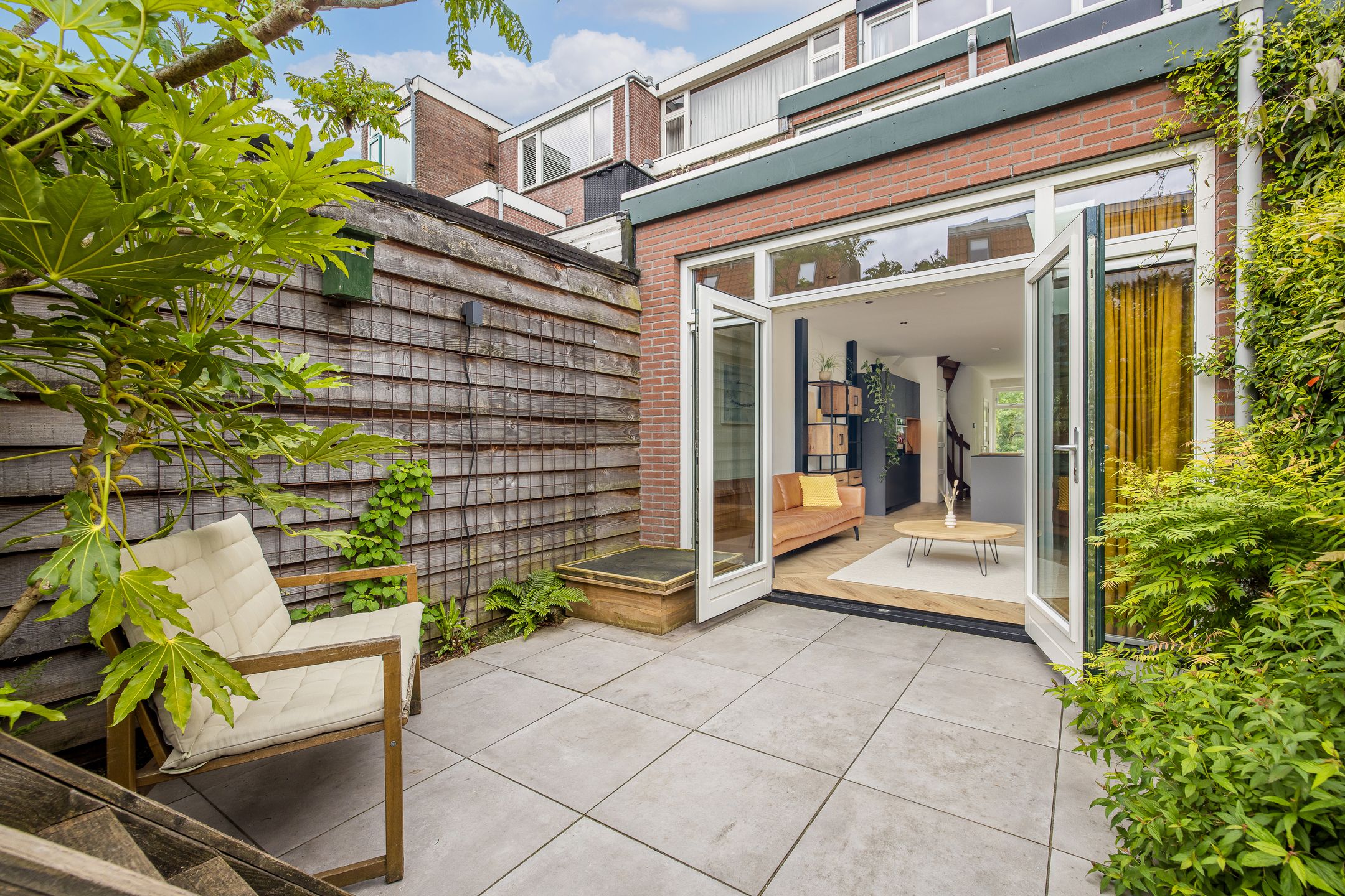 Photo 24 of Makassarstraat 93