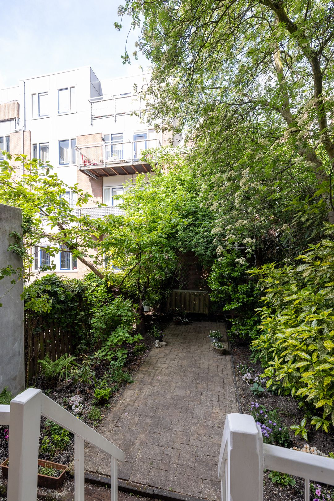 Photo 41 of Lambertusstraat 187