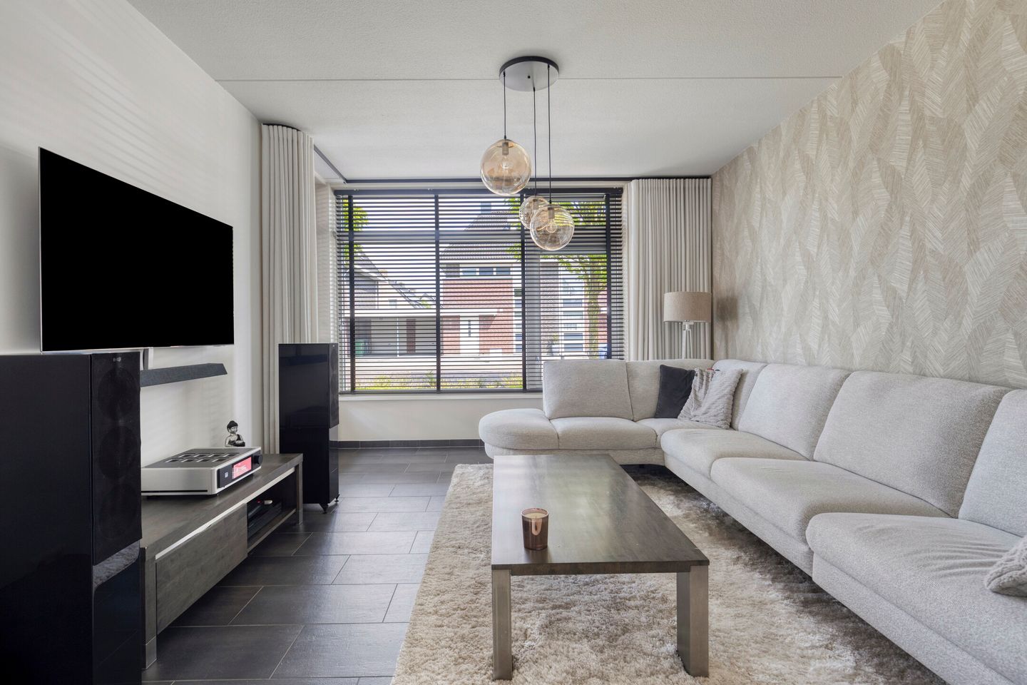 Photo 10 of Alexander de Grotestraat 22