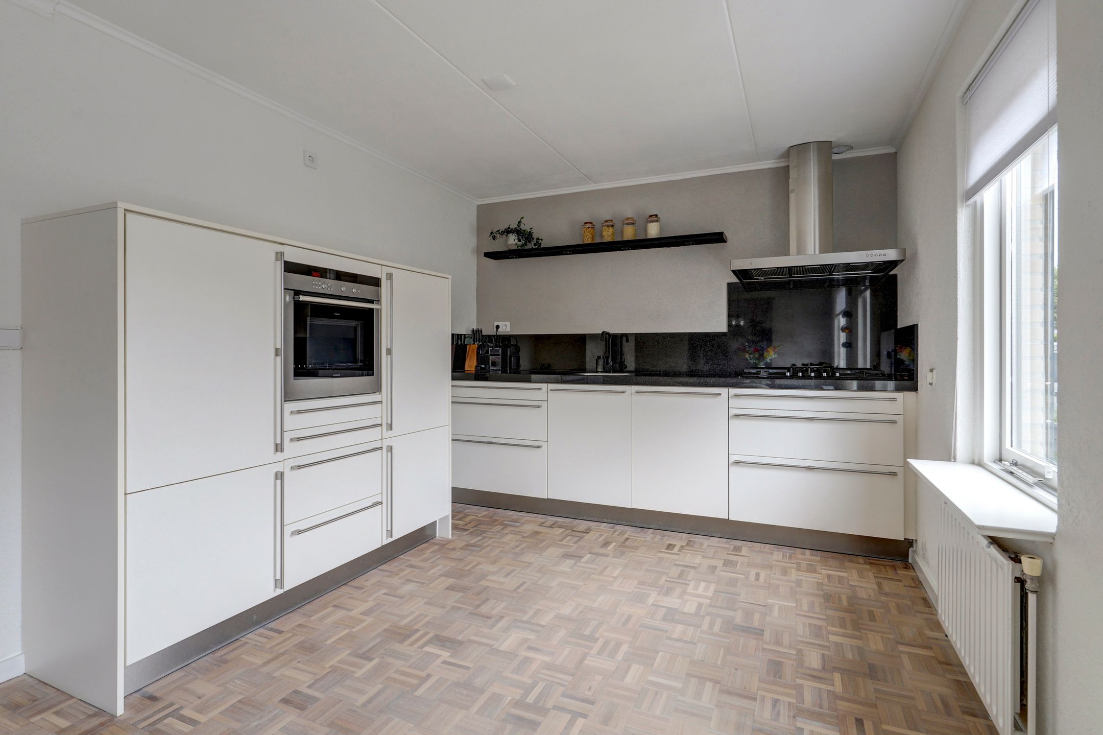Photo 18 of De Ruiter 21