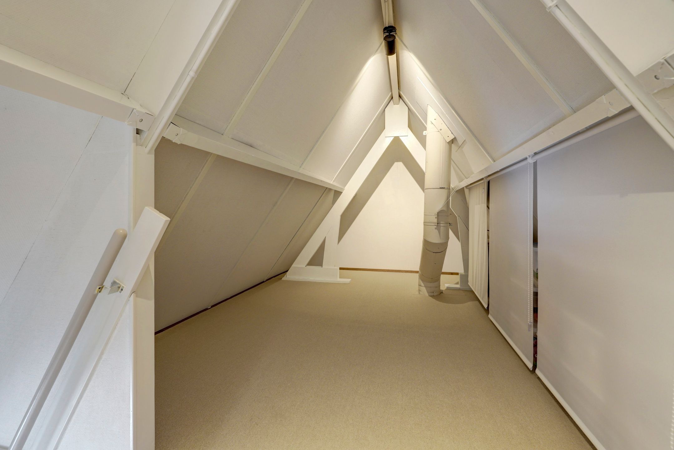 Photo 36 of De Ruiter 21