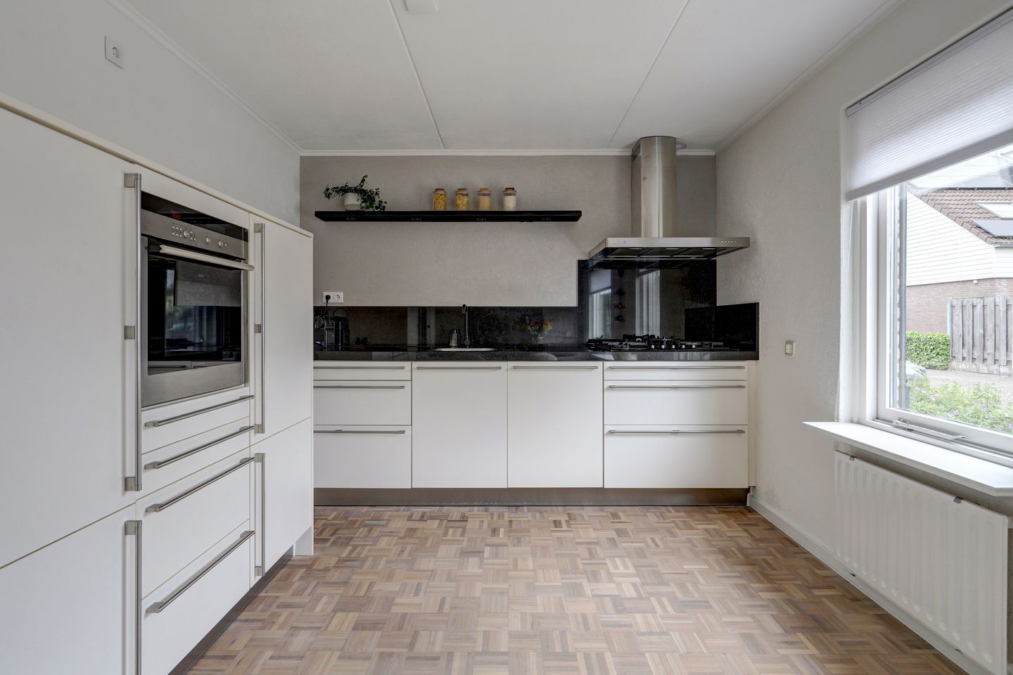 Photo 19 of De Ruiter 21