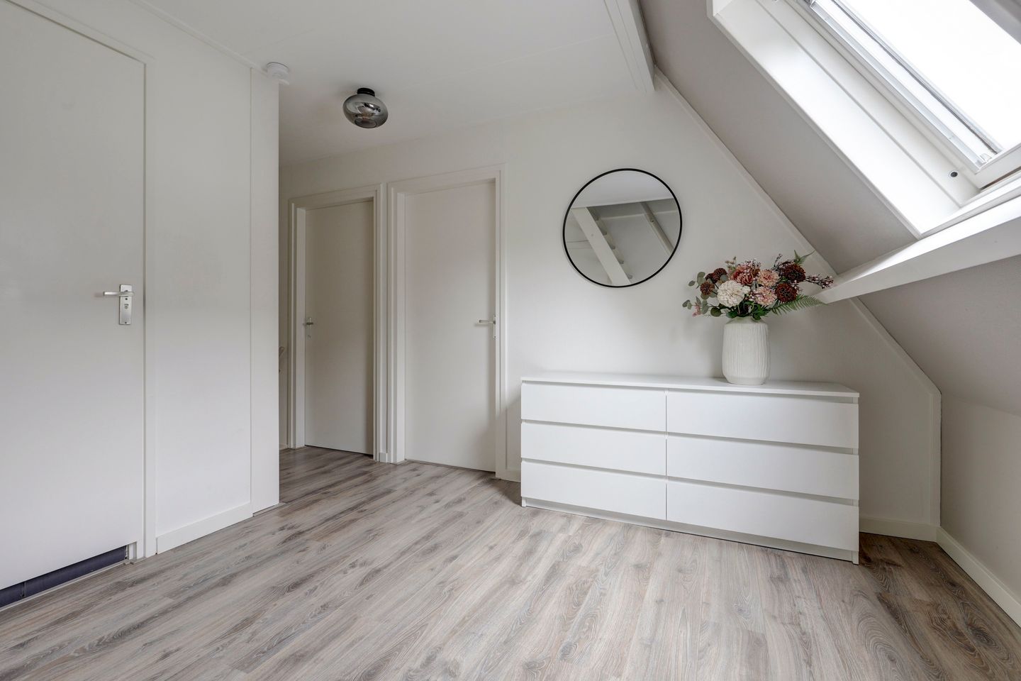 Photo 34 of De Ruiter 21