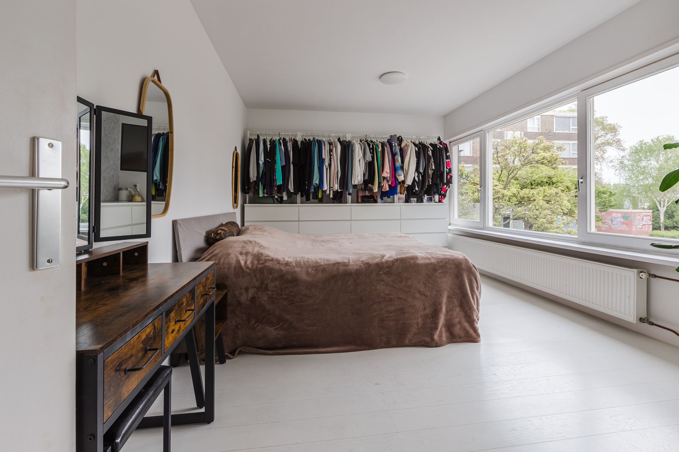 Photo 33 of Graaf Florislaan 39