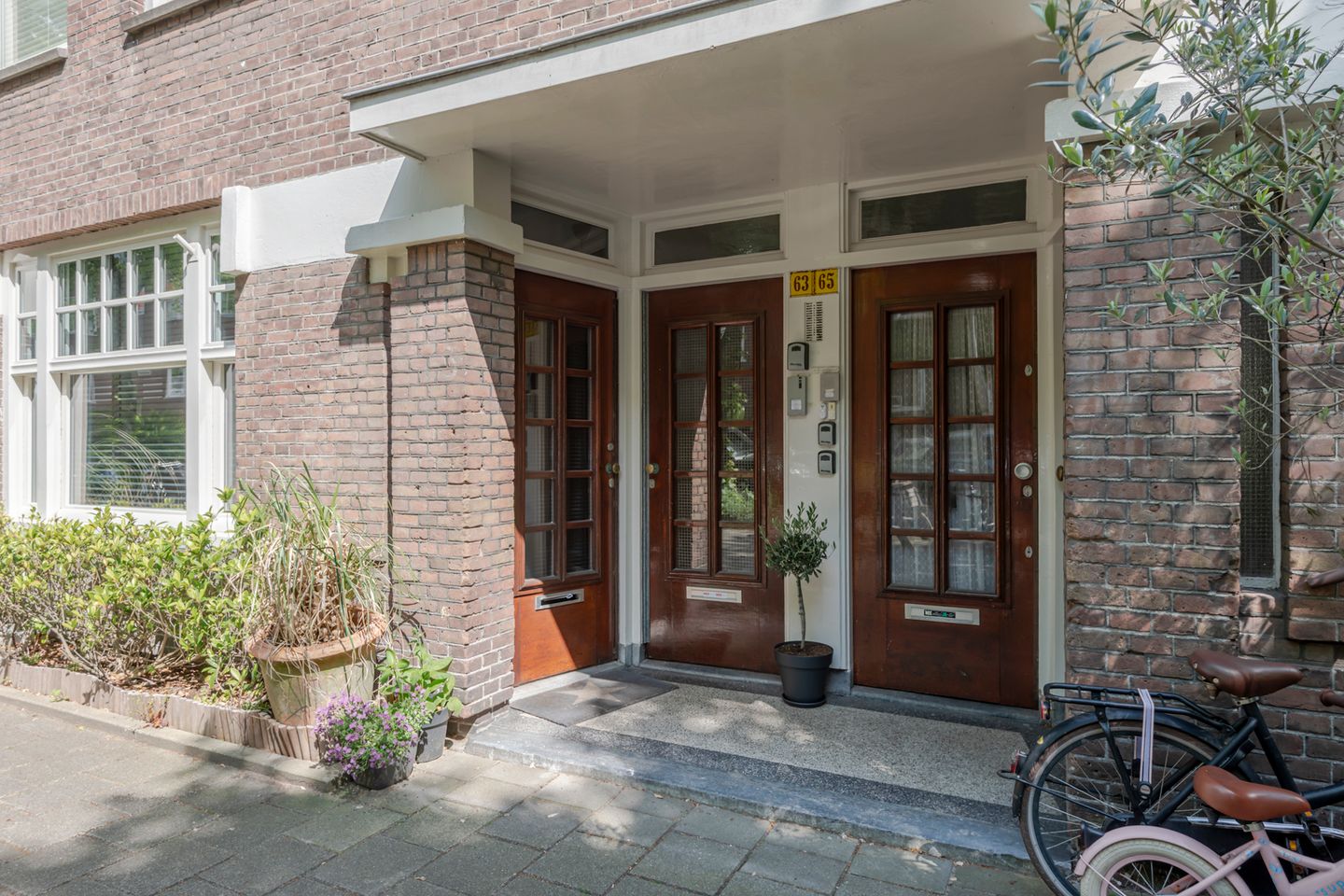 Photo 5 of Legmeerstraat 63-1
