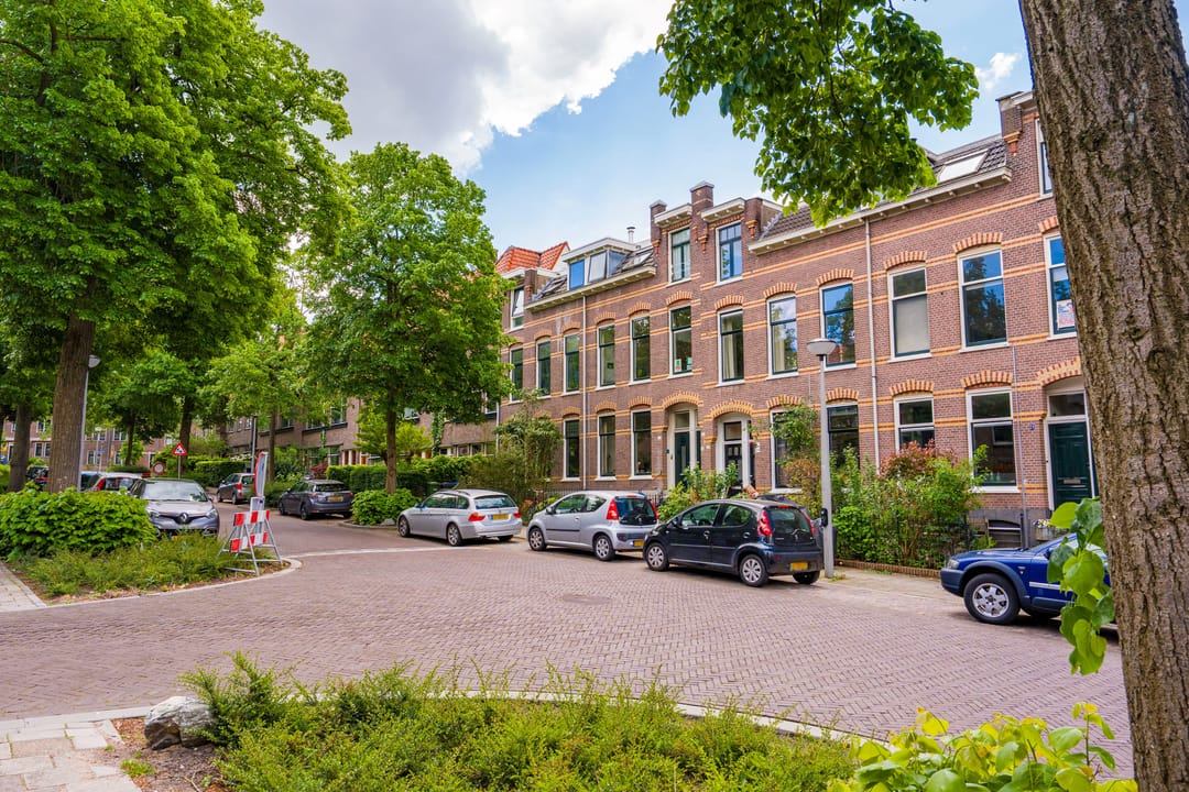 Photo 1 of J.P. Heijestraat 32
