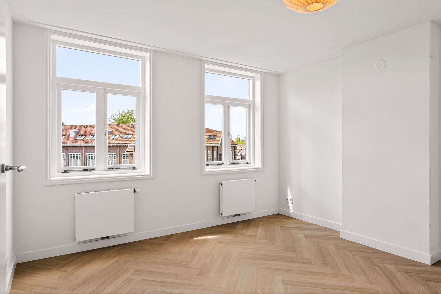 Photo 20 of J.P. Heijestraat 32