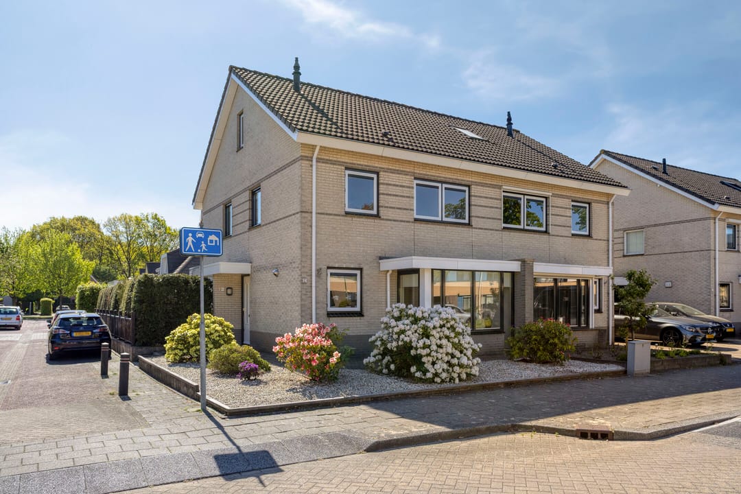 Foto 1 van Linnaeuslaan 12