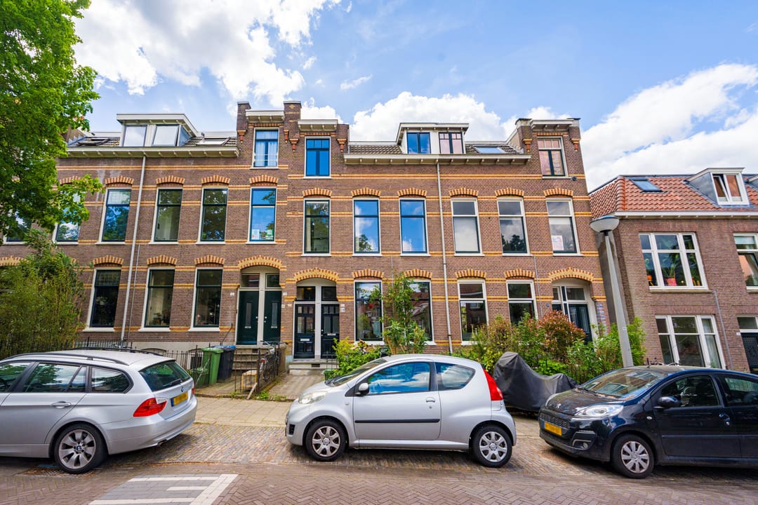 Photo 32 of J.P. Heijestraat 32