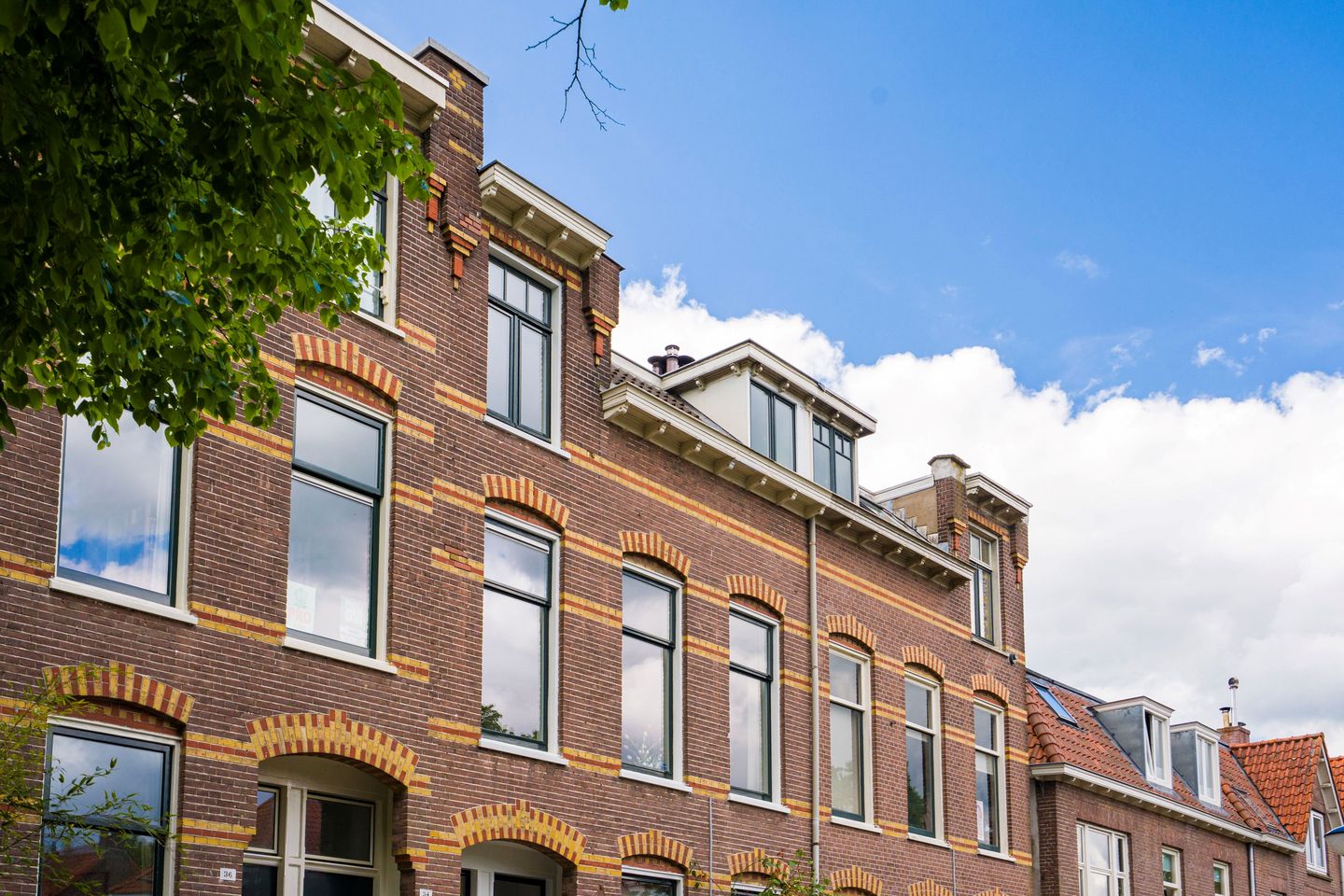 Photo 34 of J.P. Heijestraat 32