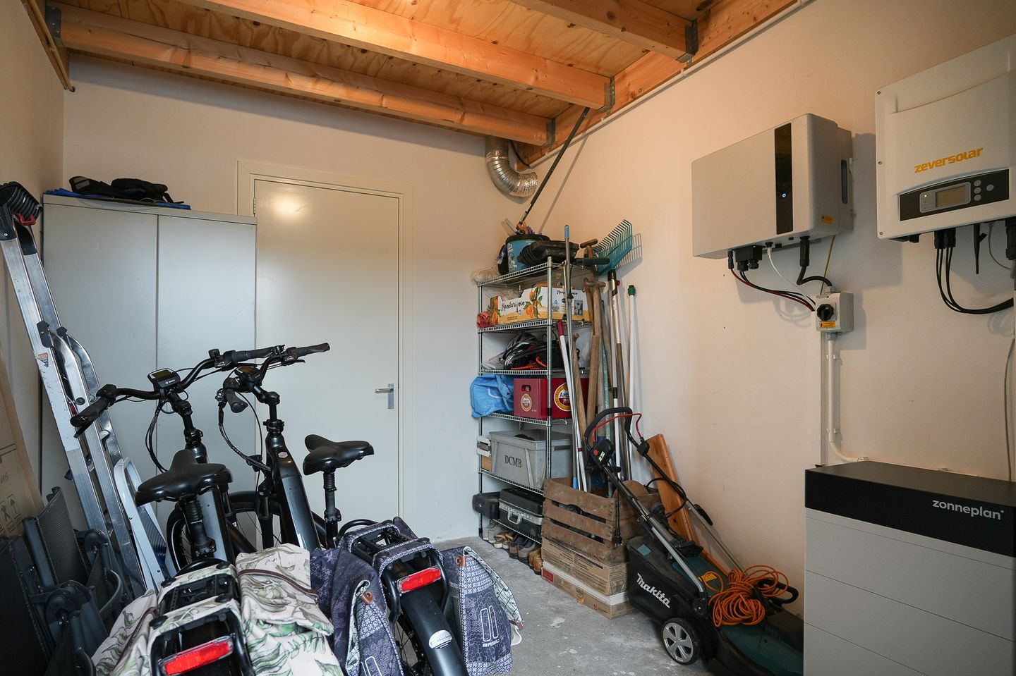 Photo 34 of Dokter G van Empelstraat 5