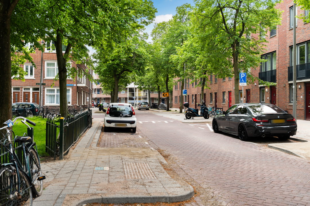 Foto 52 van Italiaansestraat 41