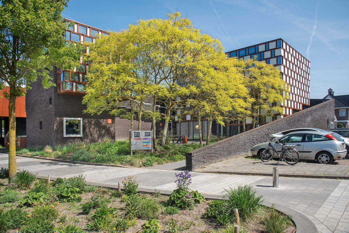 Bekijk foto 4 van Moutlaan 20