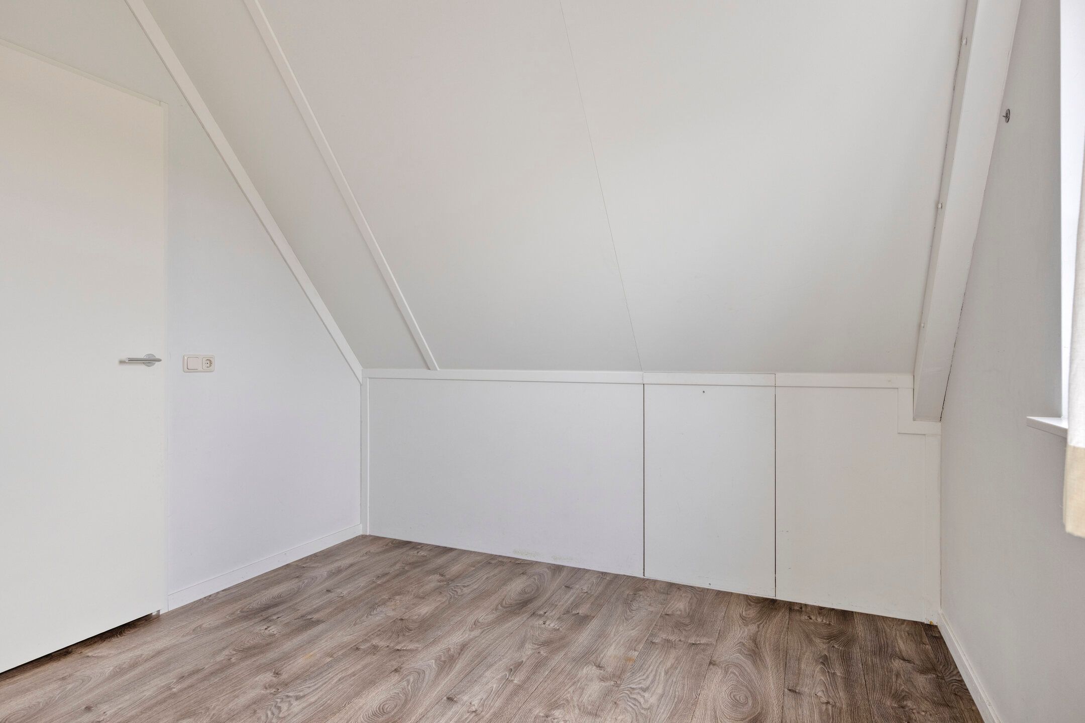 Modern corner home with energy label A and south-facing garden in Bergeijk — 24