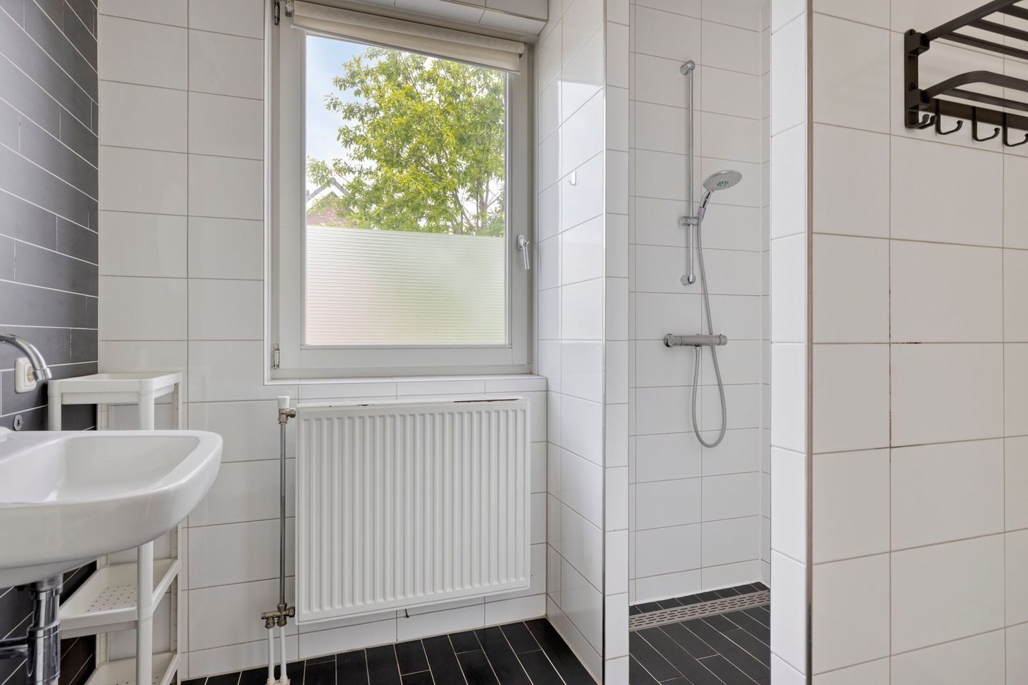 Modern corner home with energy label A and south-facing garden in Bergeijk — 19