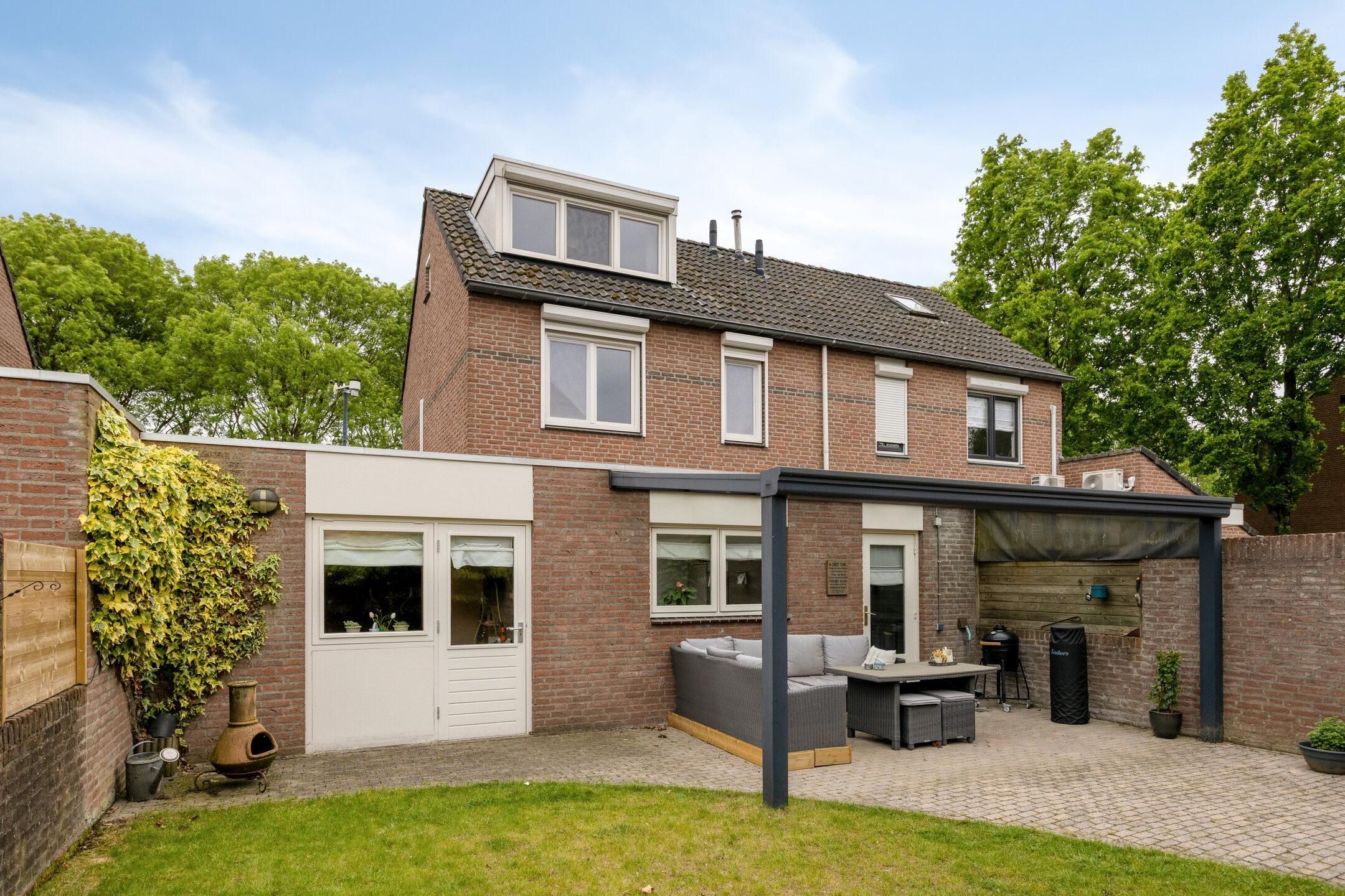 Photo 24 of Koningspage 55