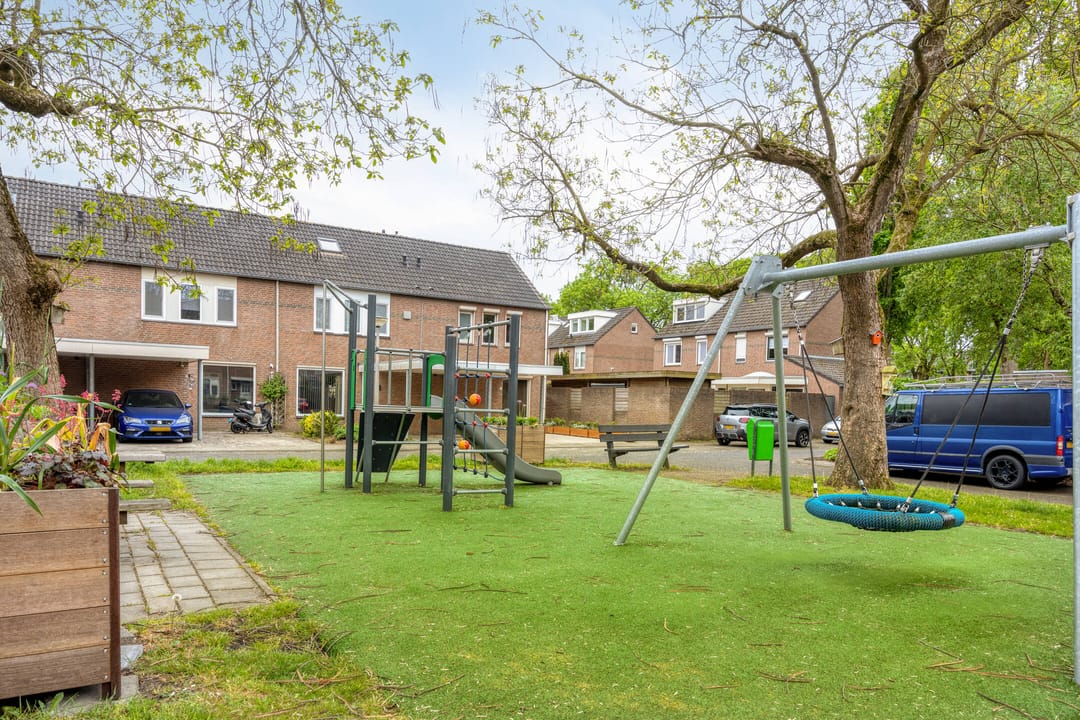 Photo 32 of Koningspage 55