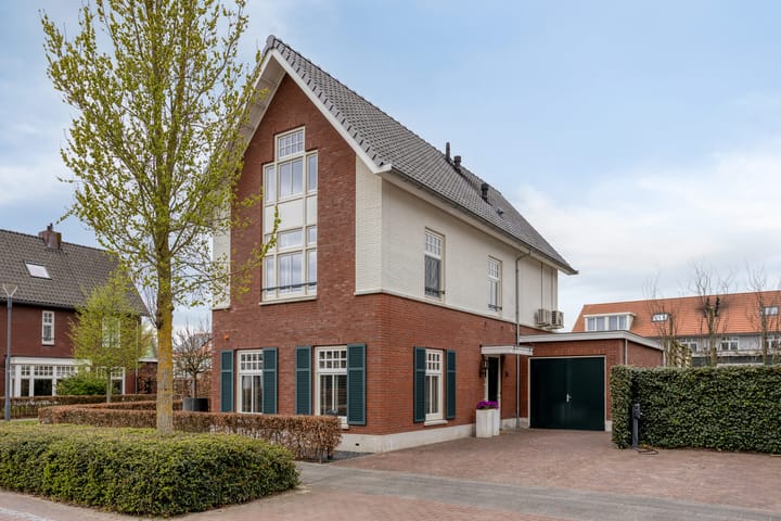 Photo 3 of Heistraat 25