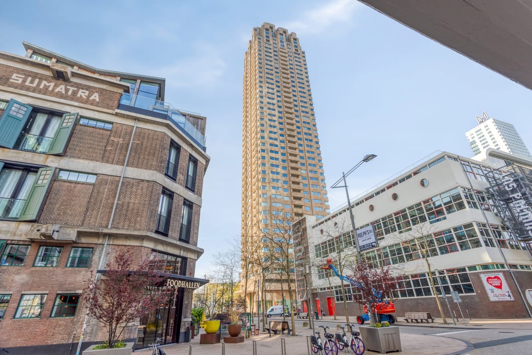 Photo 47 of Van der Hoevenplein 179
