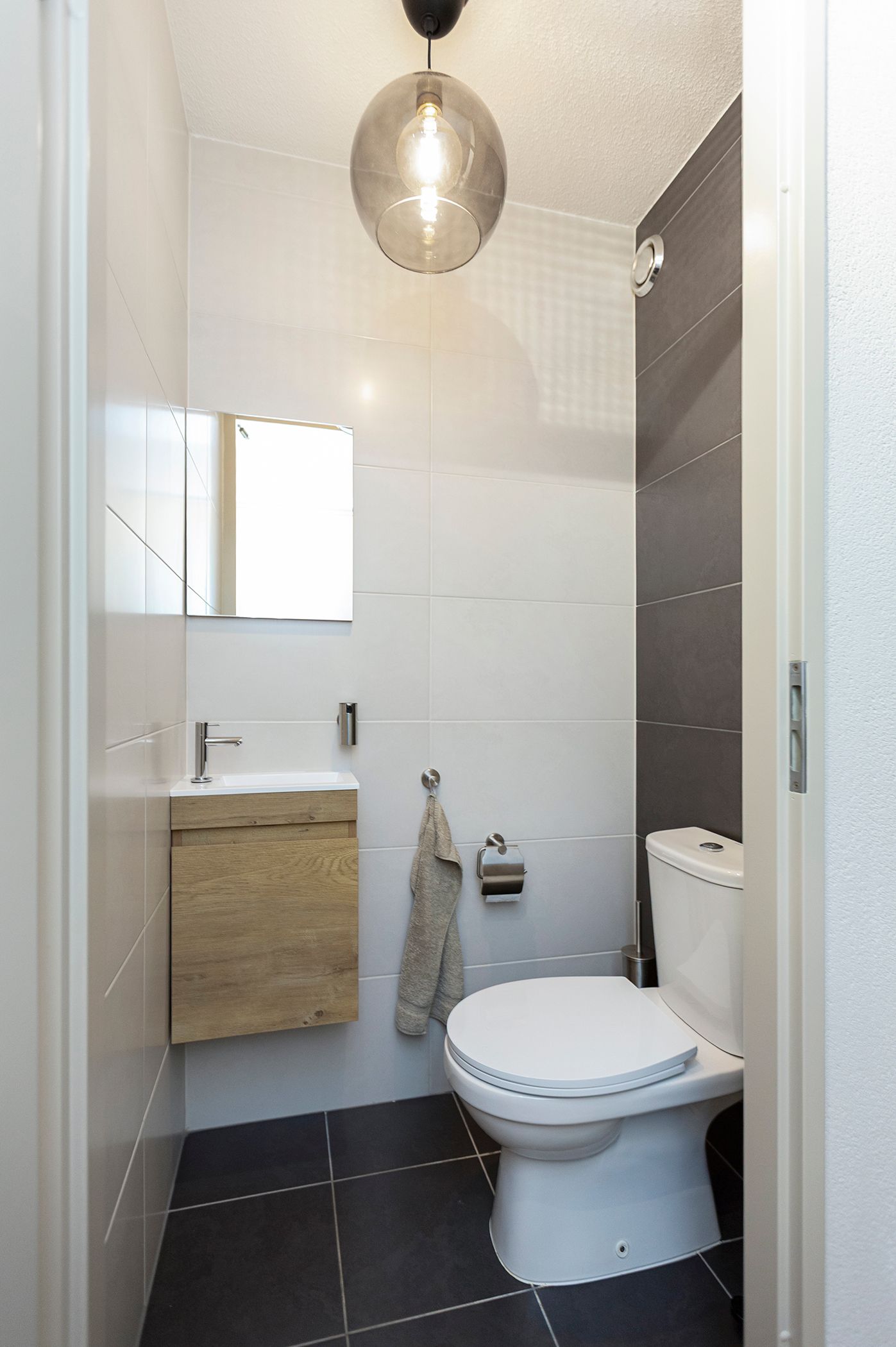 Photo 10 of Schoutstraat 13