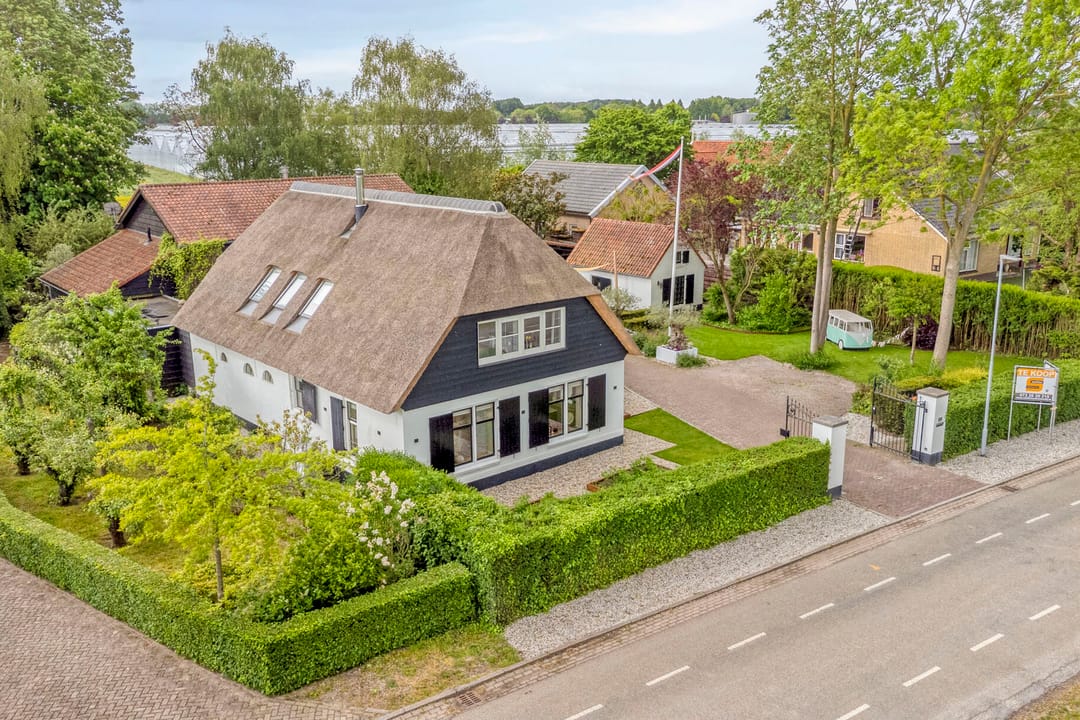 Photo 73 of Beemstraat 44