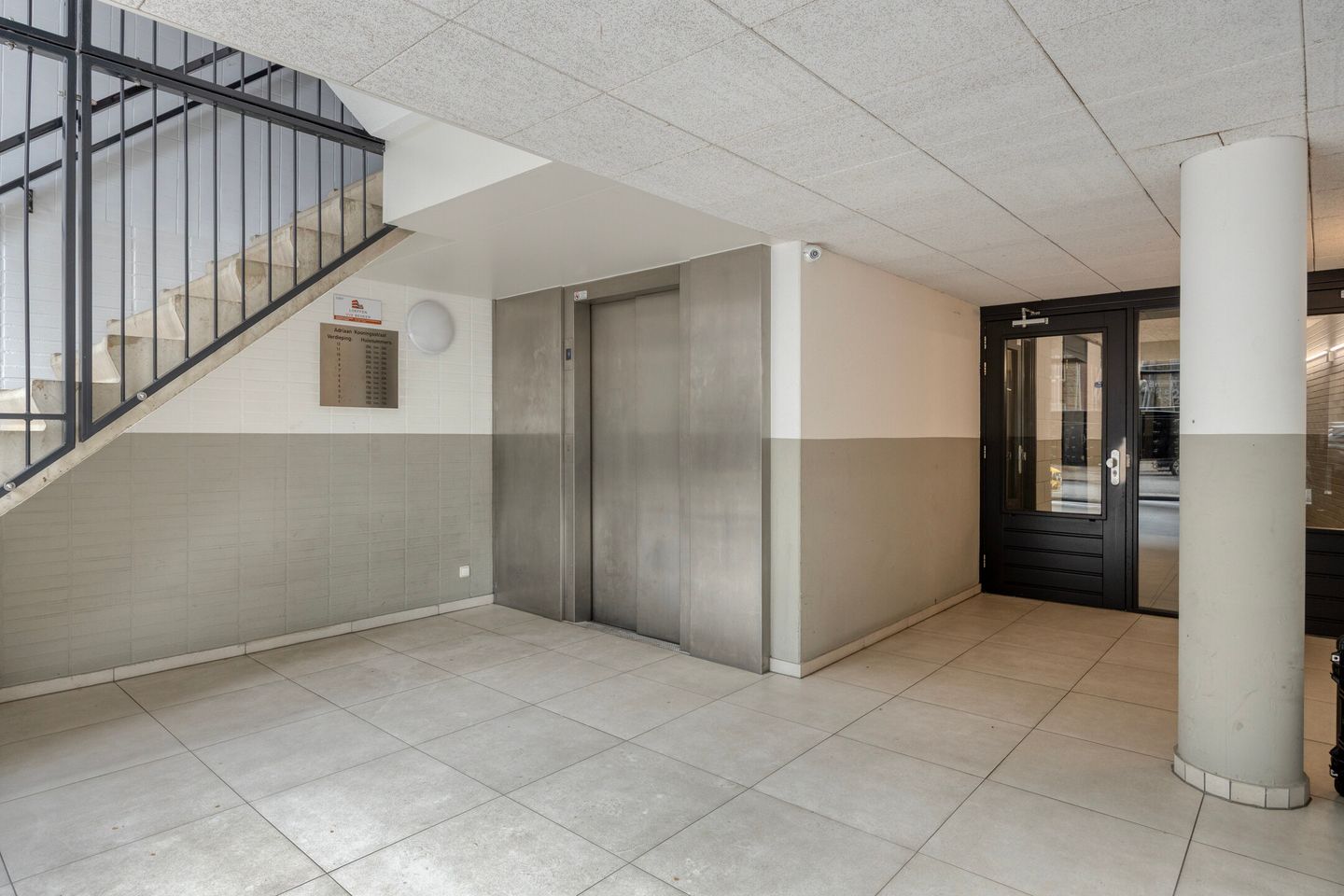 Photo 5 of Adriaan Kooningsstraat 256