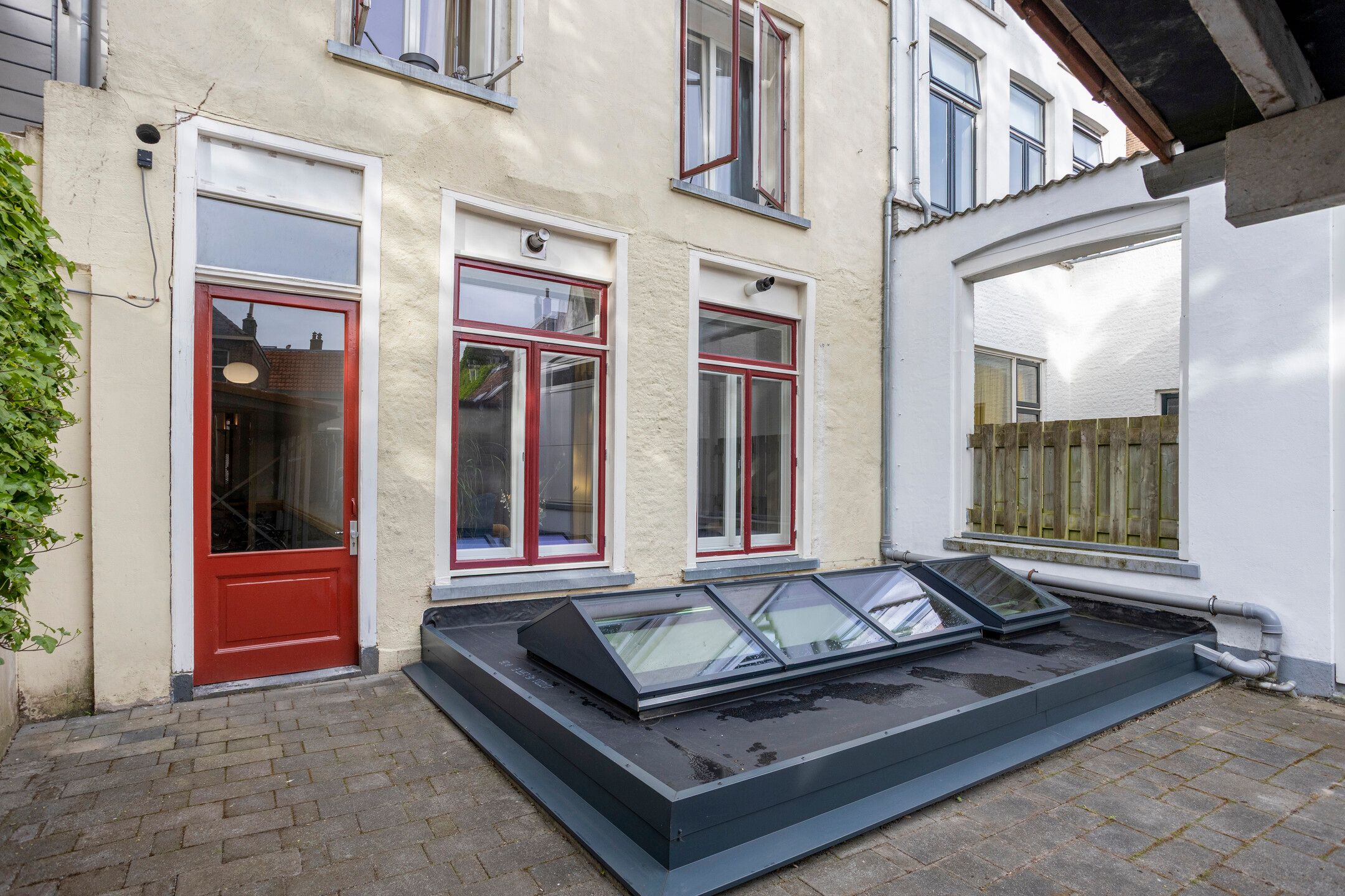 Photo 54 of Assenstraat 57