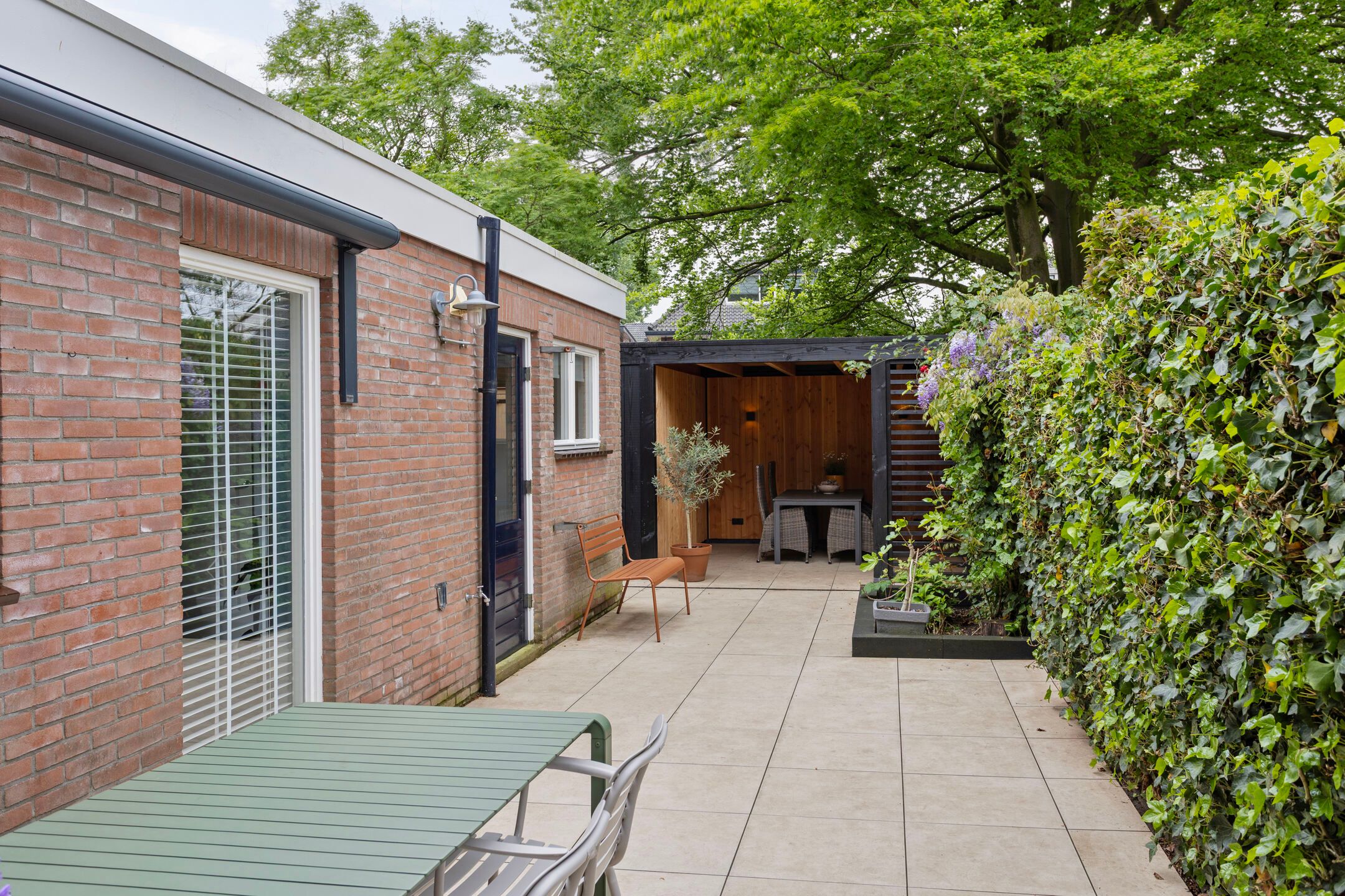 Photo 33 of Bernardstraat 40