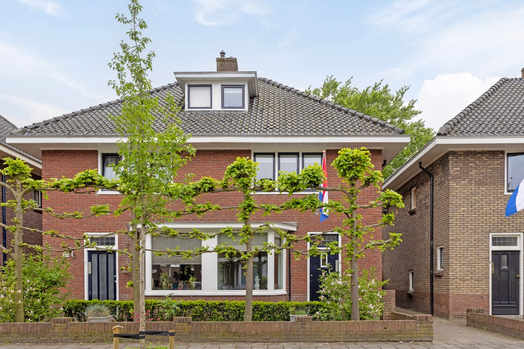 Photo 8 of Bernardstraat 40