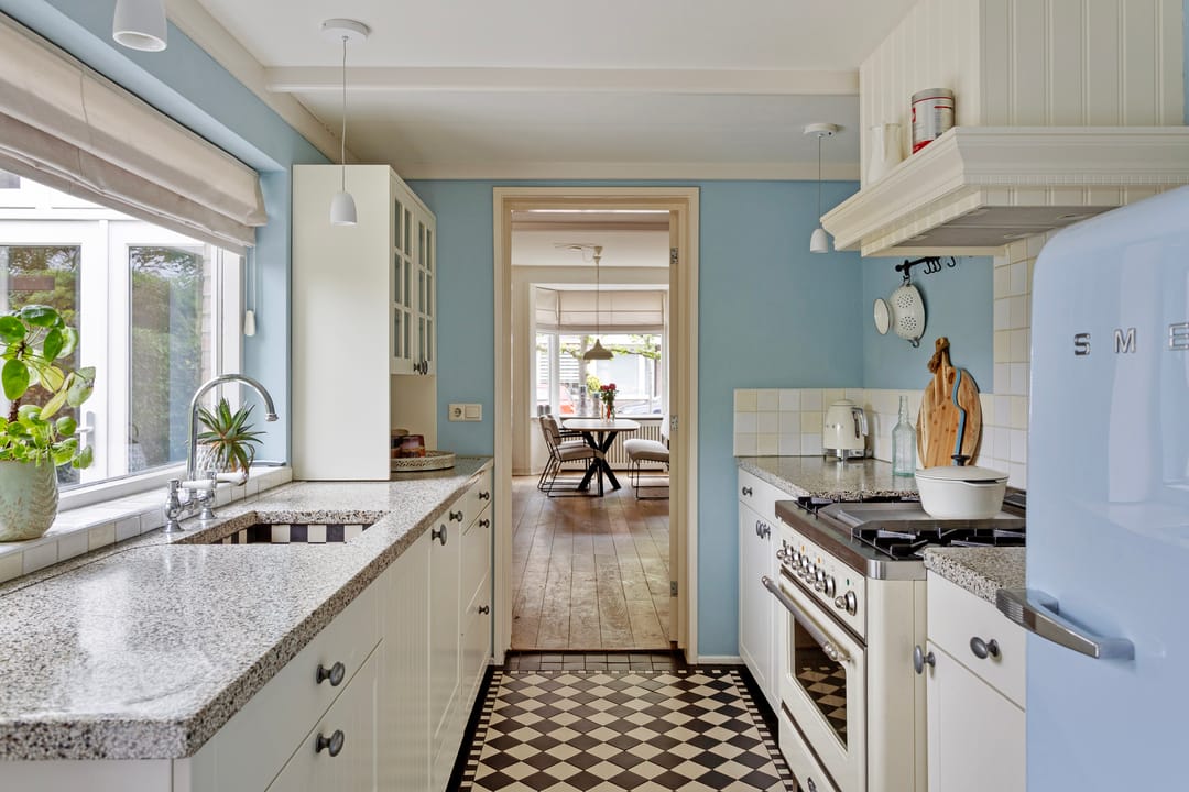 Photo 17 of Bernardstraat 40