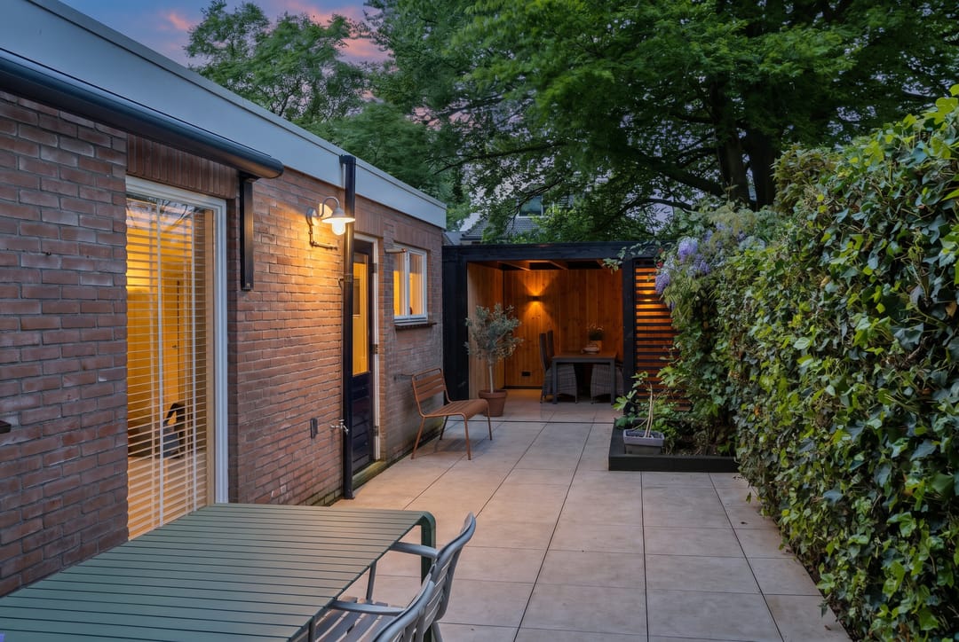 Photo 32 of Bernardstraat 40