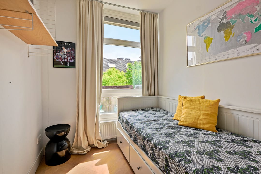 Photo 11 of Jacob van Lennepstraat 71-3