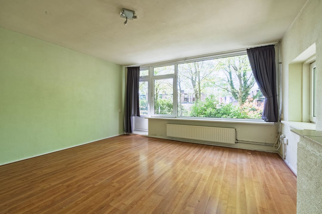 Photo 7 of Van 't Hoffstraat 71