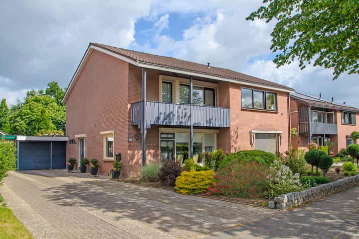 Photo of Dominee van Dorpstraat 13 7081BD Gendringen, see listing for more details