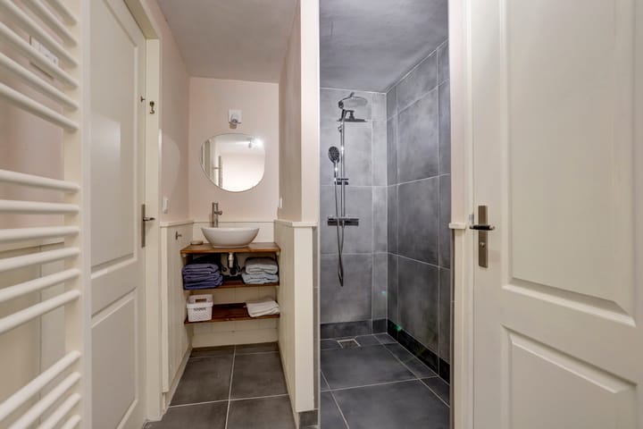 Vrijstaande woning te koop: Den Hool 5, Holsloot