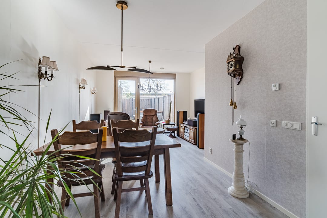 Modern Energy-Efficient Terraced House in Helmond — 11