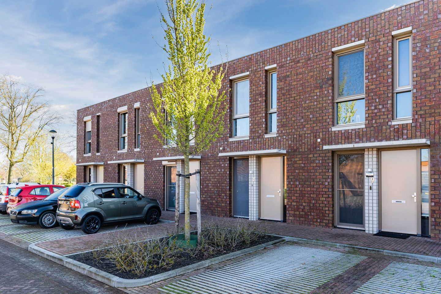 Modern Energy-Efficient Terraced House in Helmond — 50