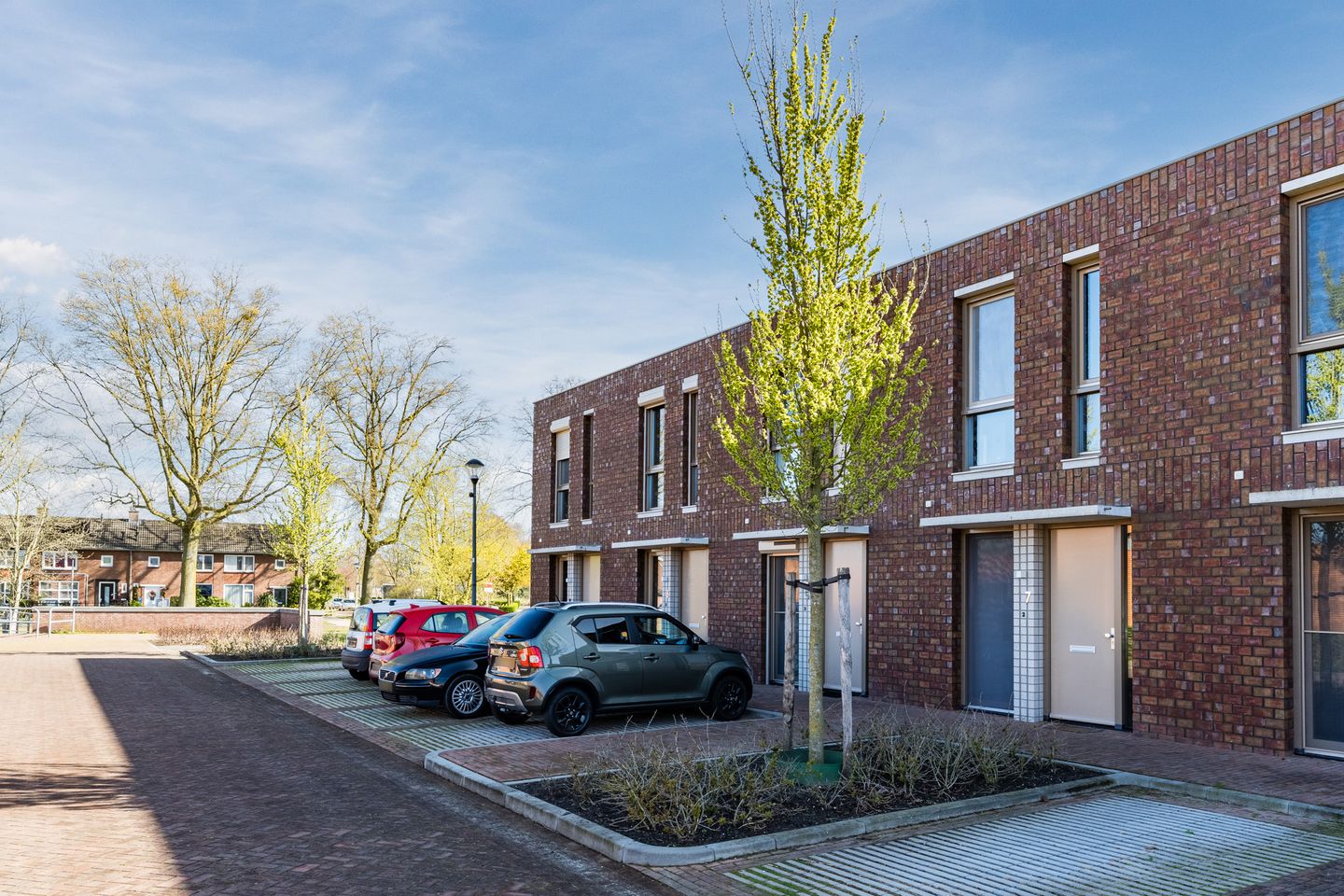 Modern Energy-Efficient Terraced House in Helmond — 49
