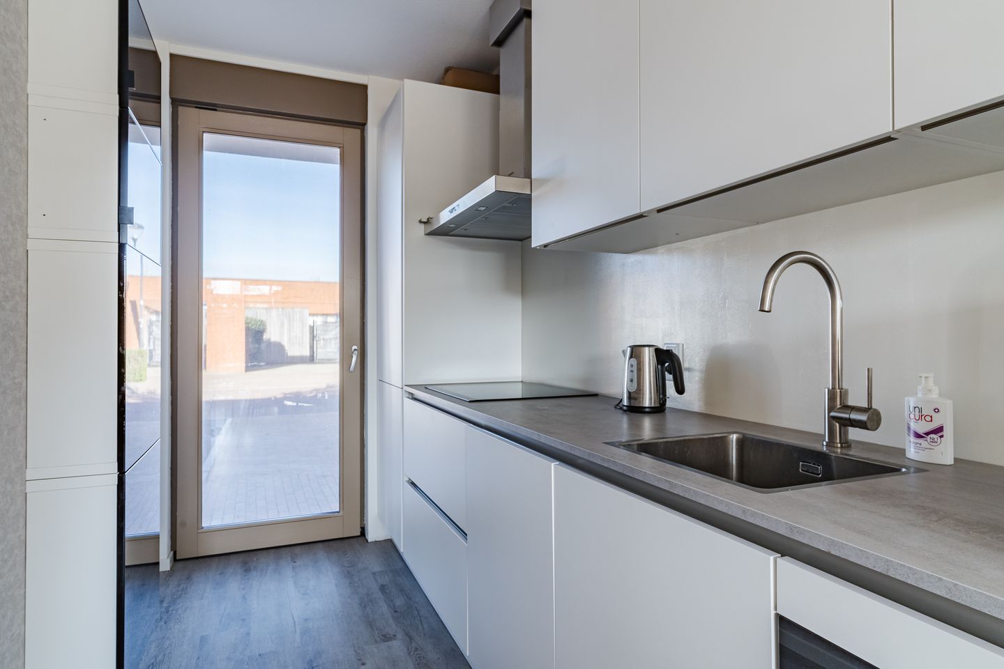 Modern Energy-Efficient Terraced House in Helmond — 14