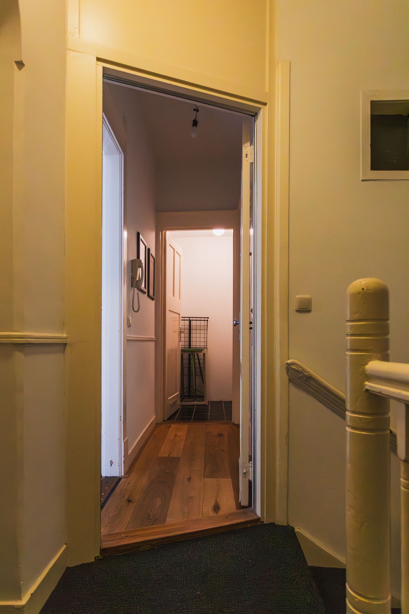 Charming first-floor apartment with private rooftop terrace in prime Statenkwartier — 33