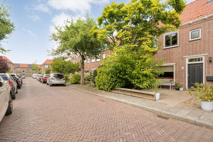 Foto 4 van Johan de Wittstraat 8