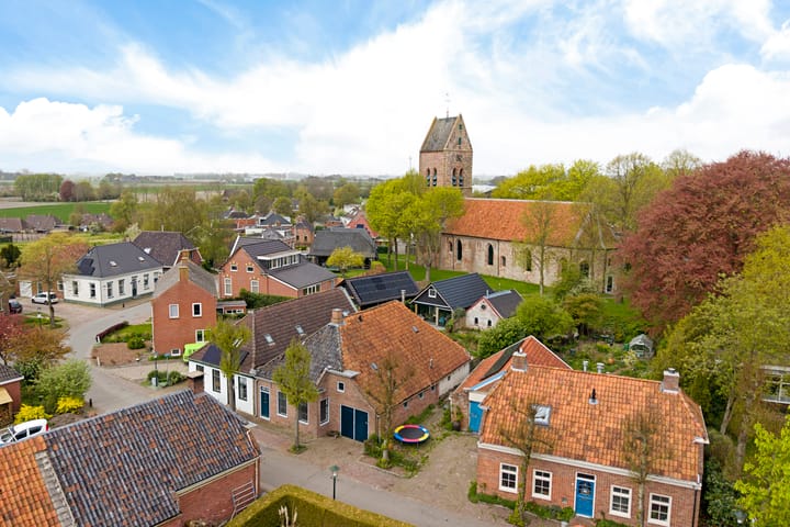 Twee-onder-één-kap te koop: Hoofdweg 22, Godlinze
