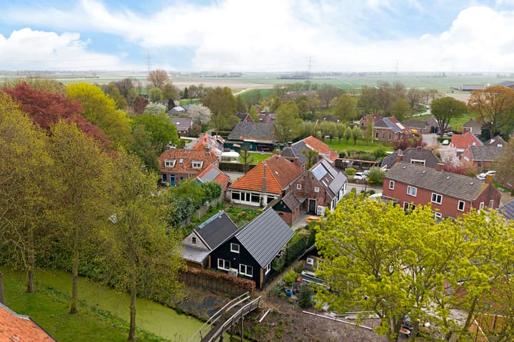 Twee-onder-één-kap te koop: Hoofdweg 22, Godlinze