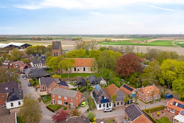 Twee-onder-één-kap te koop: Hoofdweg 22, Godlinze