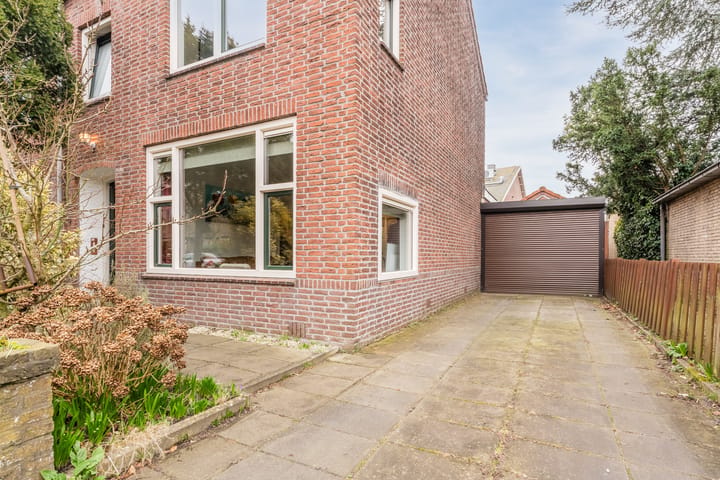 Photo 5 of Schoutenburgstraat 4
