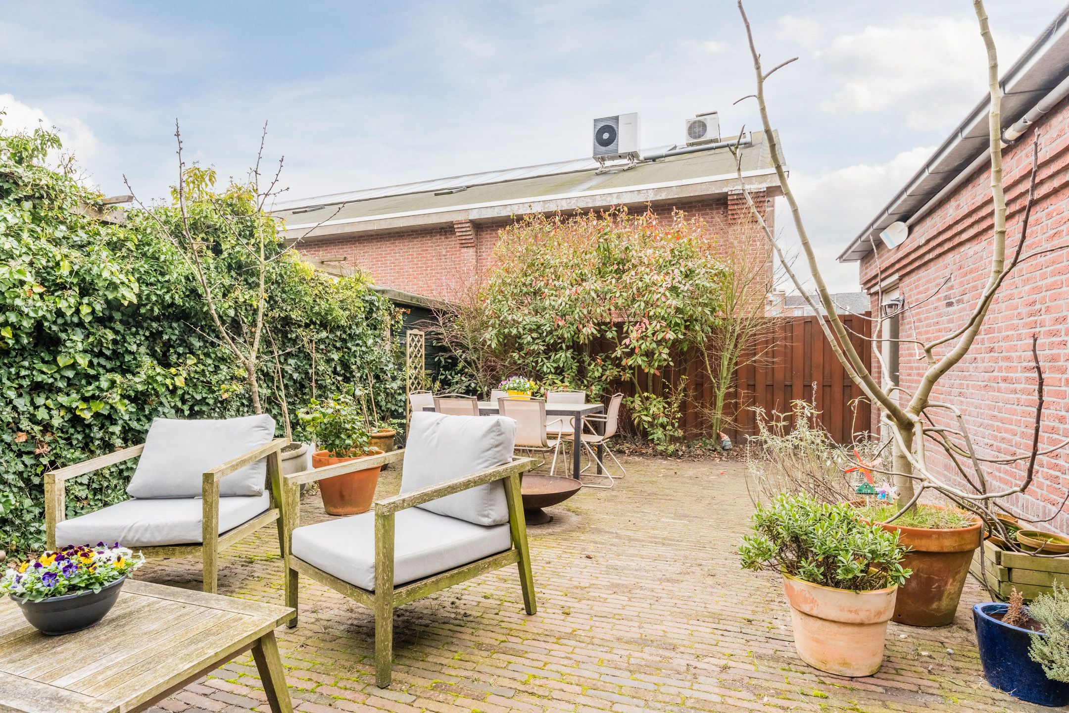 Photo 36 of Schoutenburgstraat 4